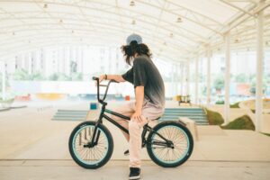 Cómo elegir Bicicleta BMX. Foto de Bevis G en Unsplash